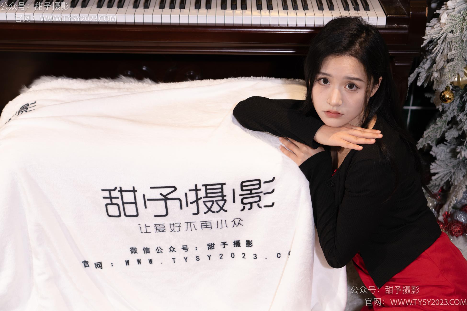 甜予摄影 NO.109期：澜澜-板鞋、白棉袜、肉丝（脚尖加固款）（完整版）[128P/2V/10.18GB]插图1