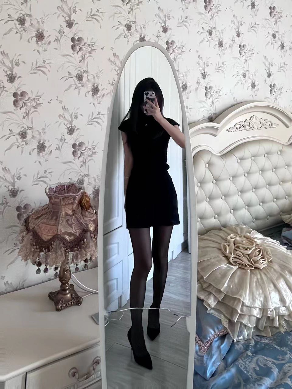 脚模面试脸足同框套路系列-117 翻白眼秀脚 挑鞋 模拟zj[13P/4V/73M]插图2