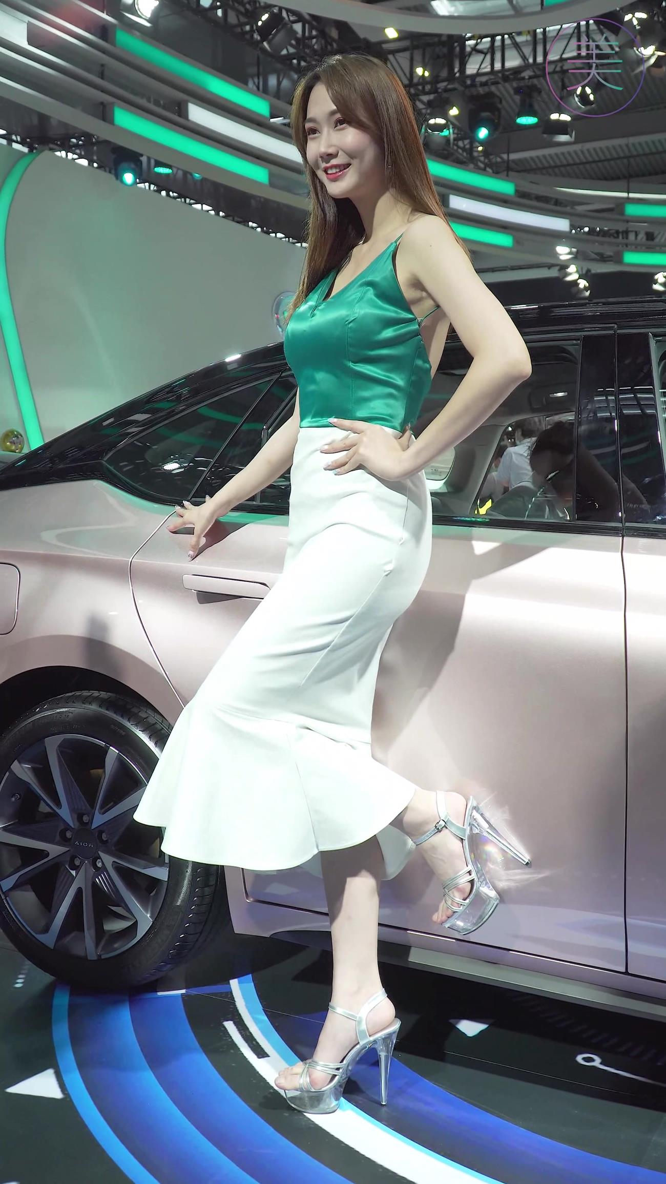 NO.0319 2021 深圳大湾区车展 Racing Model 广汽新能源车模04[1V/1.11GB]插图1