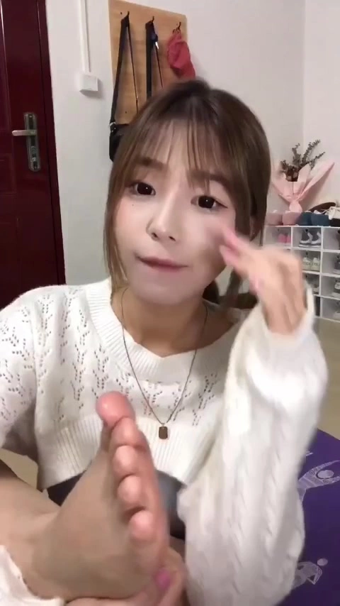 脚模面试脸足同框套路系列-132 [20P/1V/24M]-萌图网