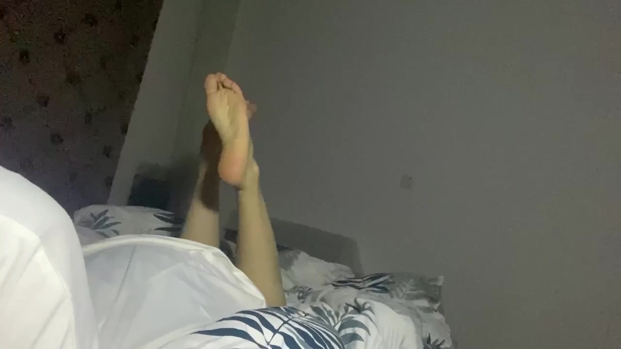 脚模面试脸足同框套路系列-112 照片和素颜差距较大[80P/13V/166M]插图1