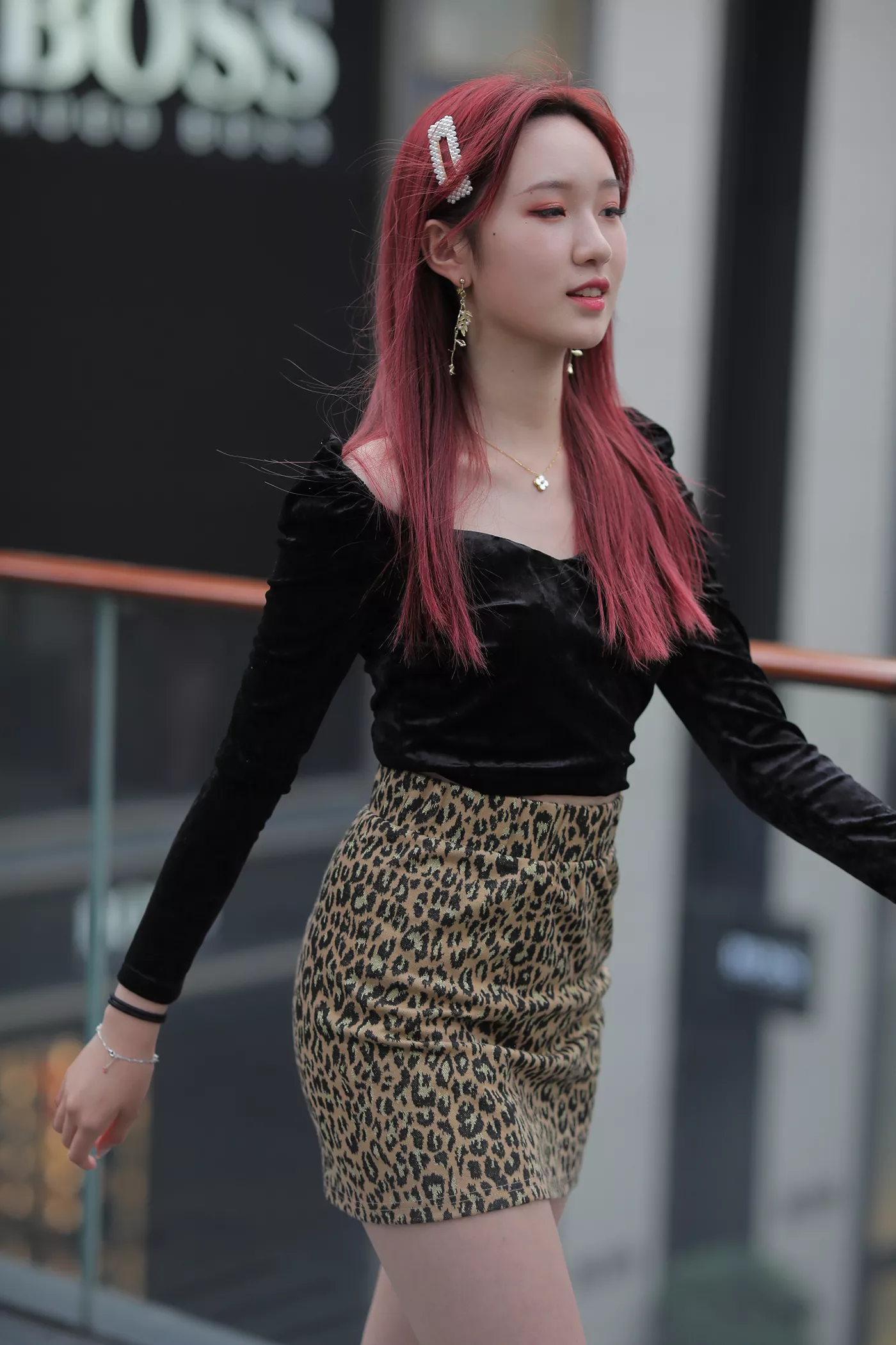 精选街拍作品 NO.4603 靓丽短靴豹纹裙[95P/117MB]-萌图网