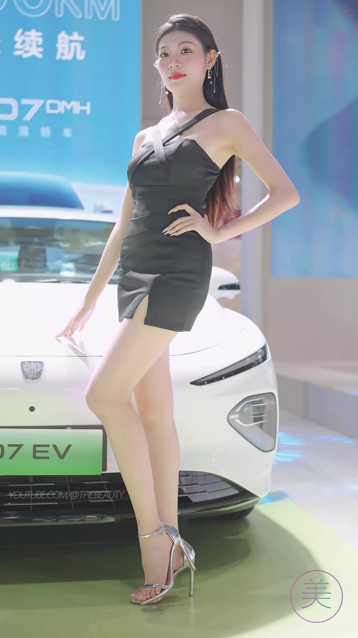 NO.0430 2023 东莞秋季车展 Racing Model ROEWE车模03[1V/259MB]-萌图网