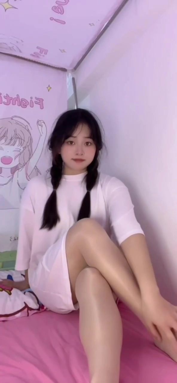 脚模面试脸足同框套路系列-139 [21P/3V/24M]插图2