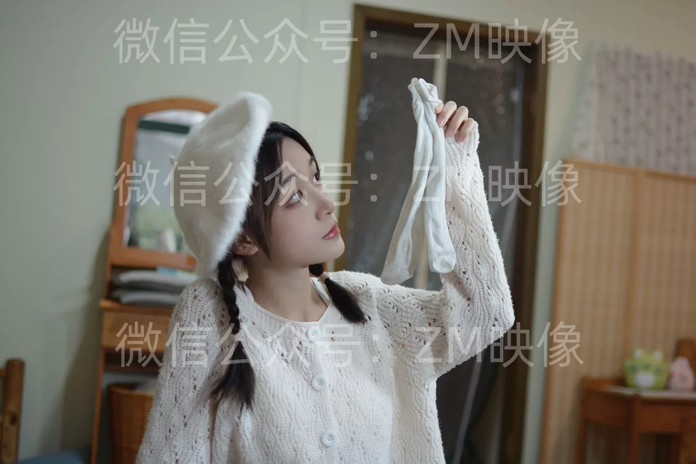 [织梦映像]NO.061 霜映春华-你是微笑里的甜[400P/2V/5.20GB]插图1