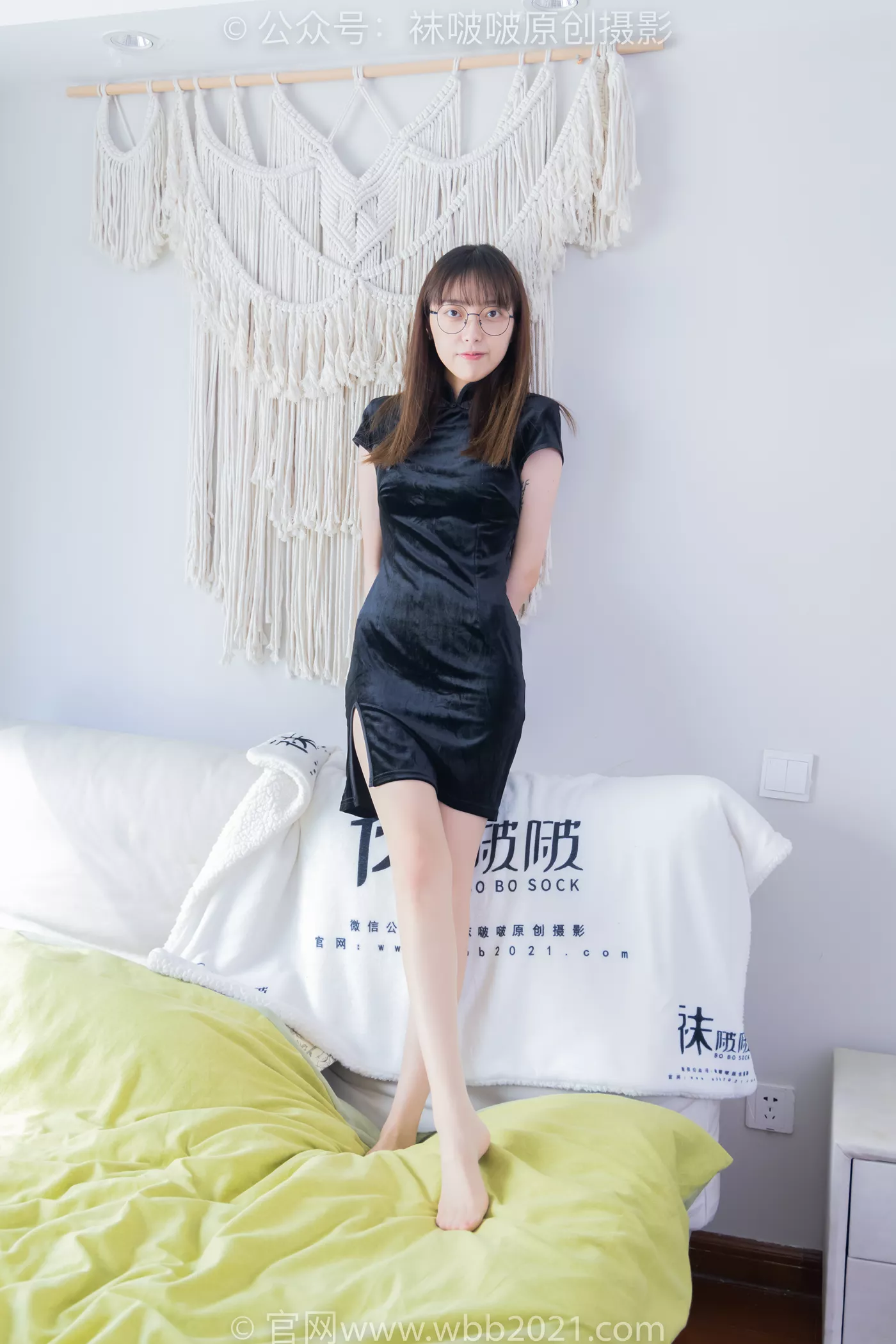 [BoBoSocks袜啵啵]NO.482 稚予-高跟鞋、厚黑丝大腿袜、肉丝、旗袍[140P/1V/5.56GB]插图1
