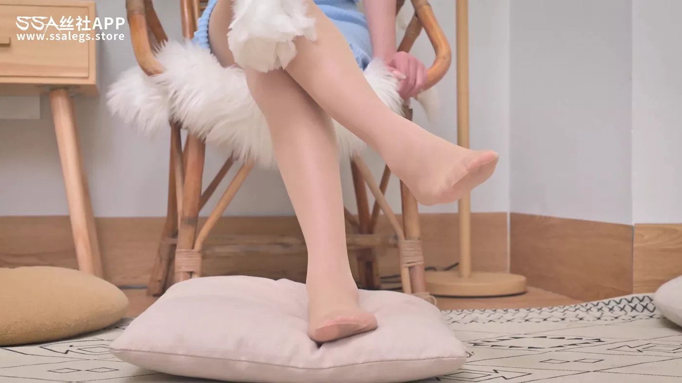 [SSA丝社]短片 NO.0115 素素 SK肉色开裆丝袜[1V/583MB]插图2