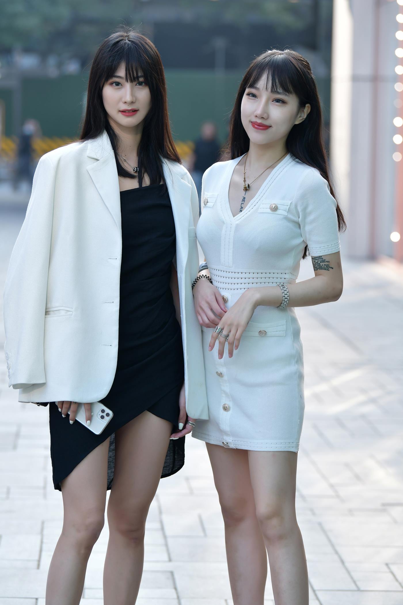 精选街拍作品 NO.5038 气质姐妹花[29P/52MB]插图1