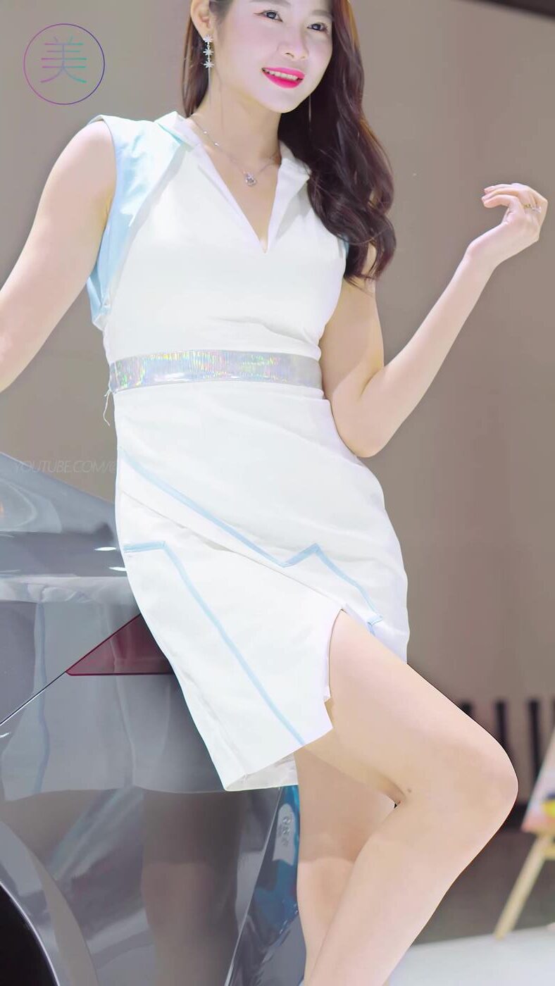 NO.0786 2023 东莞春季车展 Racing Model 广汽车模01[1V/329MB]插图1