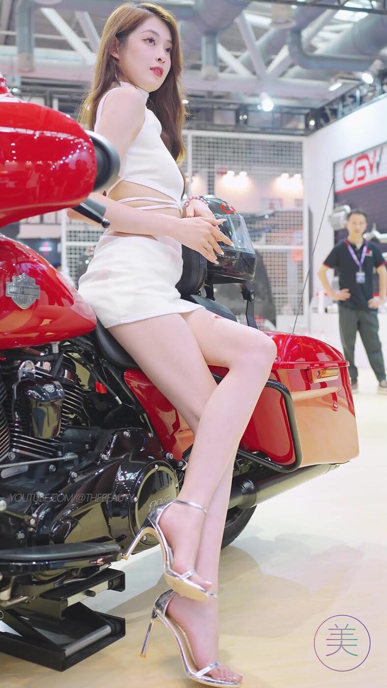 NO.0671 2023 苏州GTSHOW改装车展 Auto Salon Racing Model 62[1V/363MB]插图1