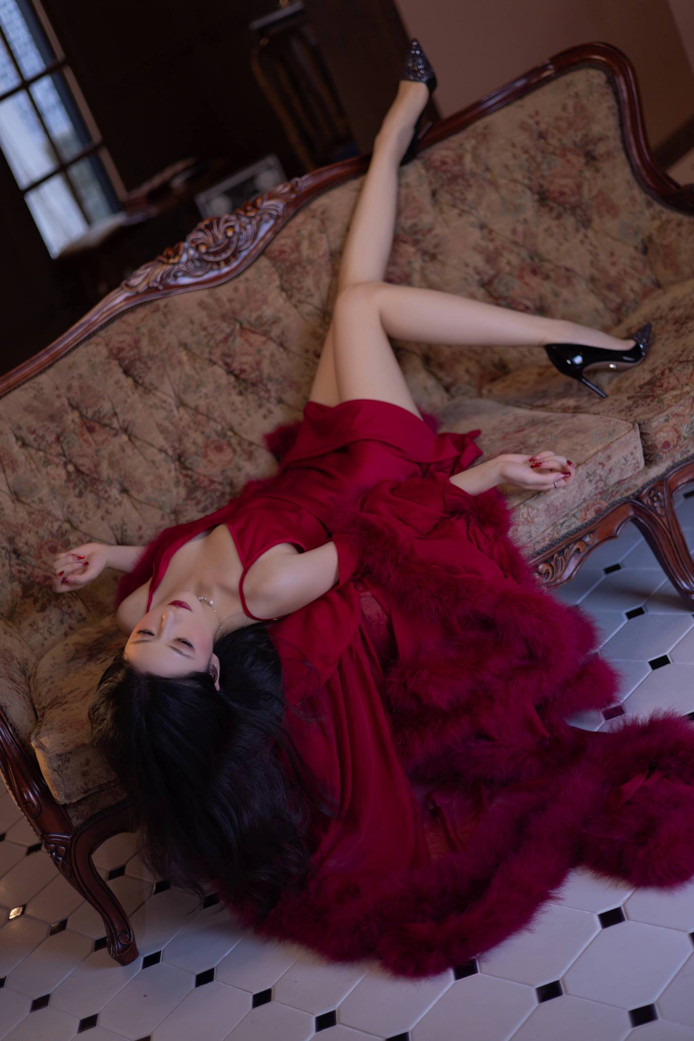 秀人名模鱼子酱Fish《似火柔情》写真[120P/732MB]插图4