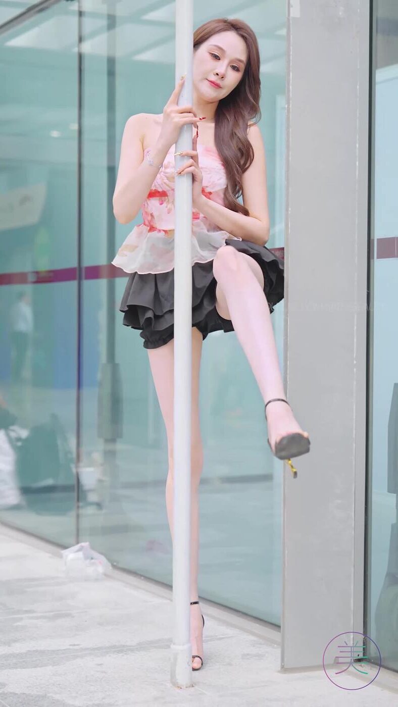 NO.0804 2023 广州车展 Racing Model 车模抖音网红随拍56[1V/274MB]插图2