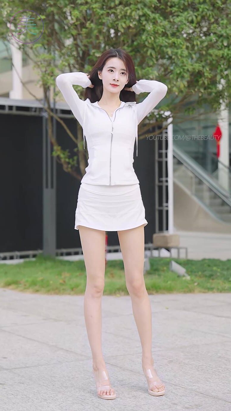 NO.0872 2023 广州车展 Racing Model 车模抖音网红随拍94[1V/342MB]插图1