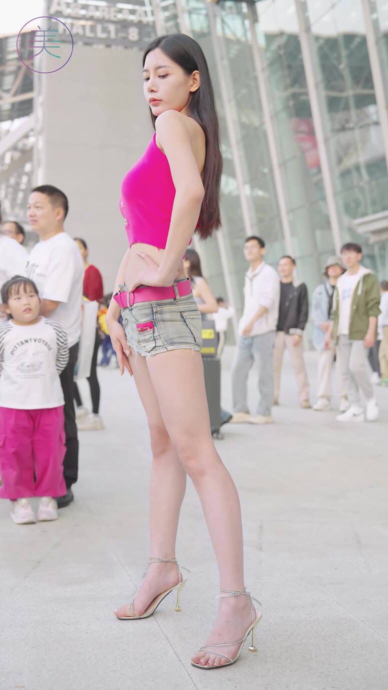 NO.0875 2023 广州车展 Racing Model 车模抖音网红随拍97[1V/376MB]插图3