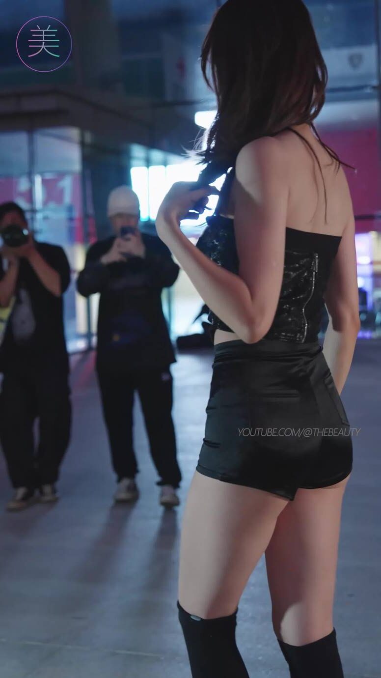 NO.0908 2023 广州车展 Racing Model 车模抖音网红随拍108[1V/256MB]插图1