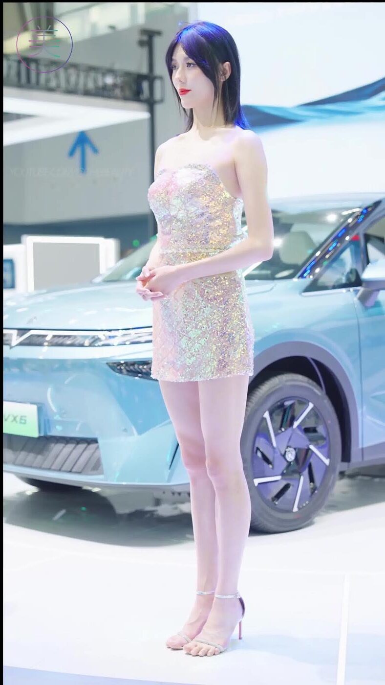 NO.0806 2023 广州车展 Racing Model 车模抖音网红随拍58[1V/160MB]插图2