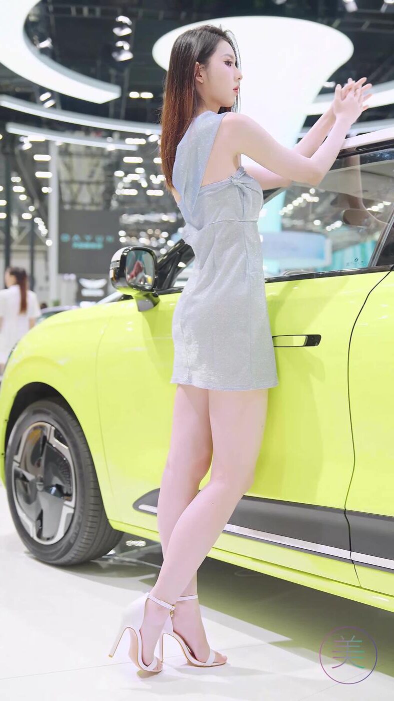 NO.0816 2023 广州车展 Racing Model 车模抖音网红随拍68[1V/282MB]插图2