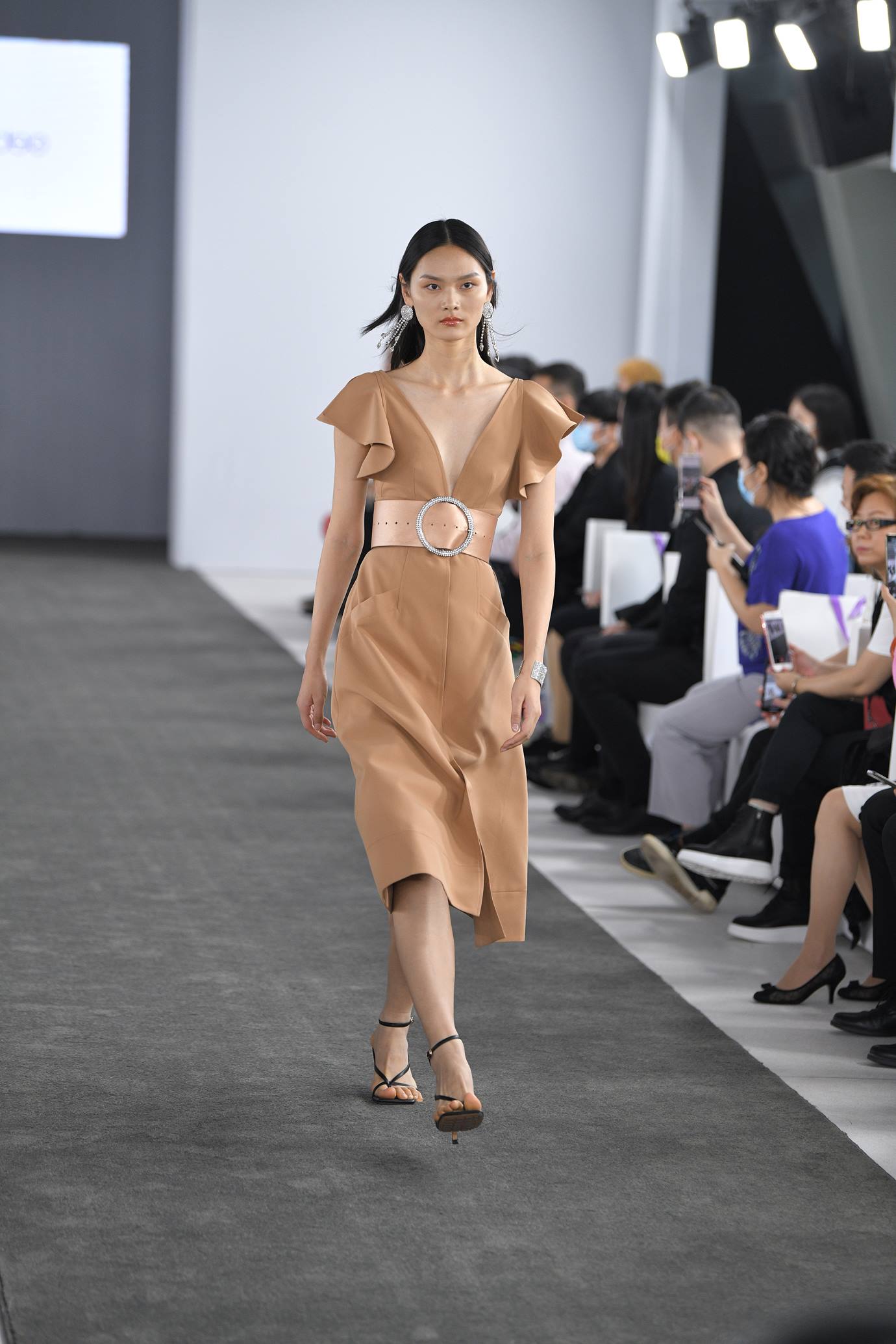 精选街拍作品 NO.5327 时装发布会[244P/859MB]插图2