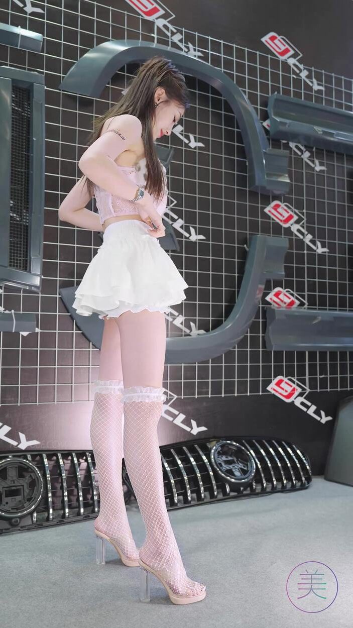 NO.1051 2024 深圳改装车展 Auto Salon 车模抖音网红随拍 63[1V/928MB]插图4