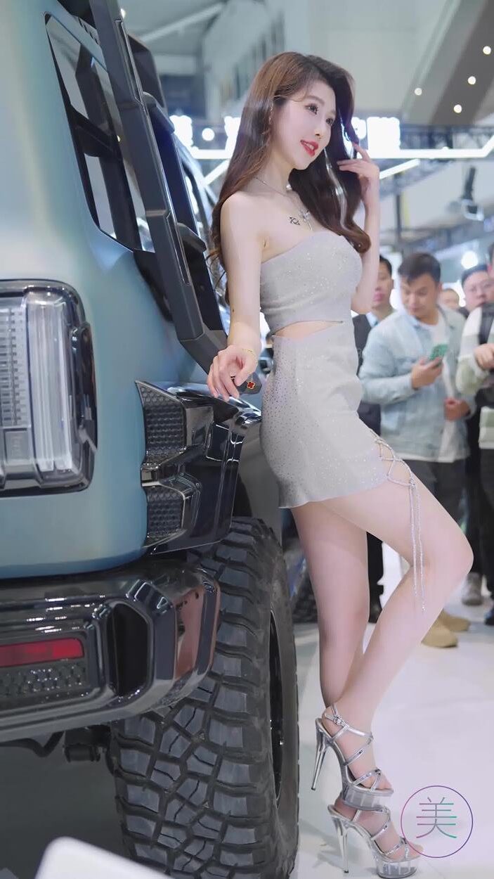 NO.1087 2024 深圳改装车展 Auto Salon 车模抖音网红随拍 83[1V/144MB]插图4