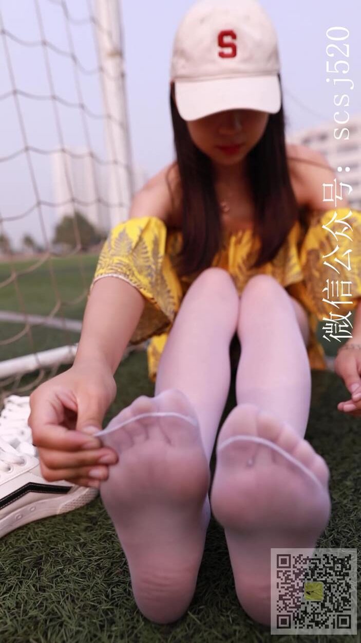 [LSS山茶摄影]丝足视频 NO.042[1V/159MB]插图4