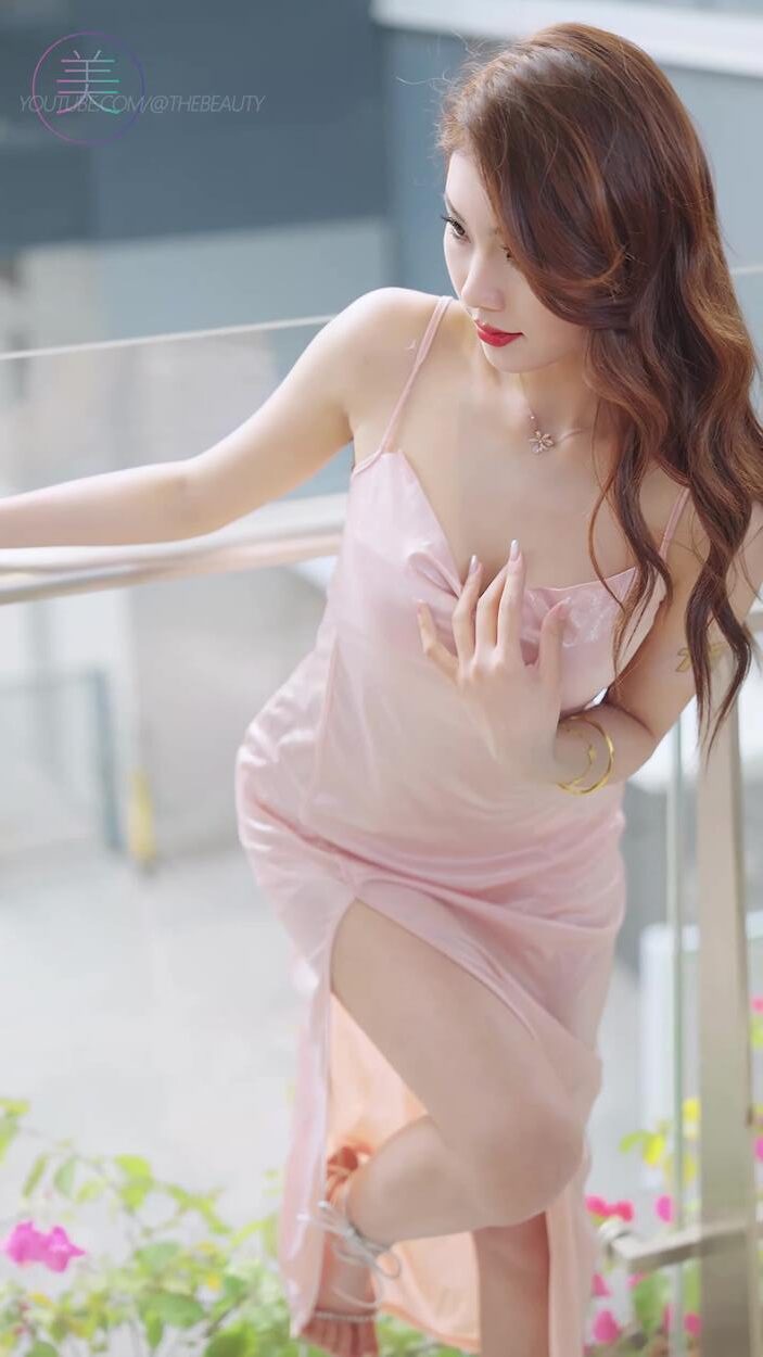 NO.1047 2024 深圳改装车展 Auto Salon 车模抖音网红随拍 59[1V/319MB]插图2