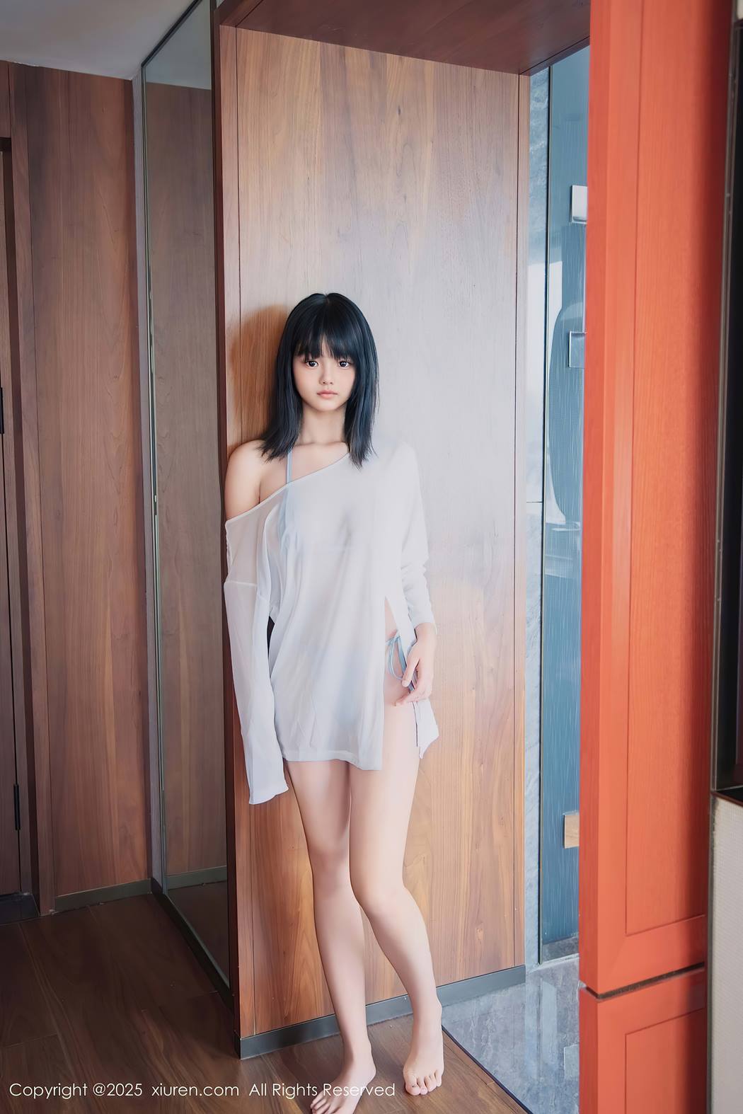 [Xiuren秀人网]2025.08.15 NO.10651 小泠[80+1P/761MB]