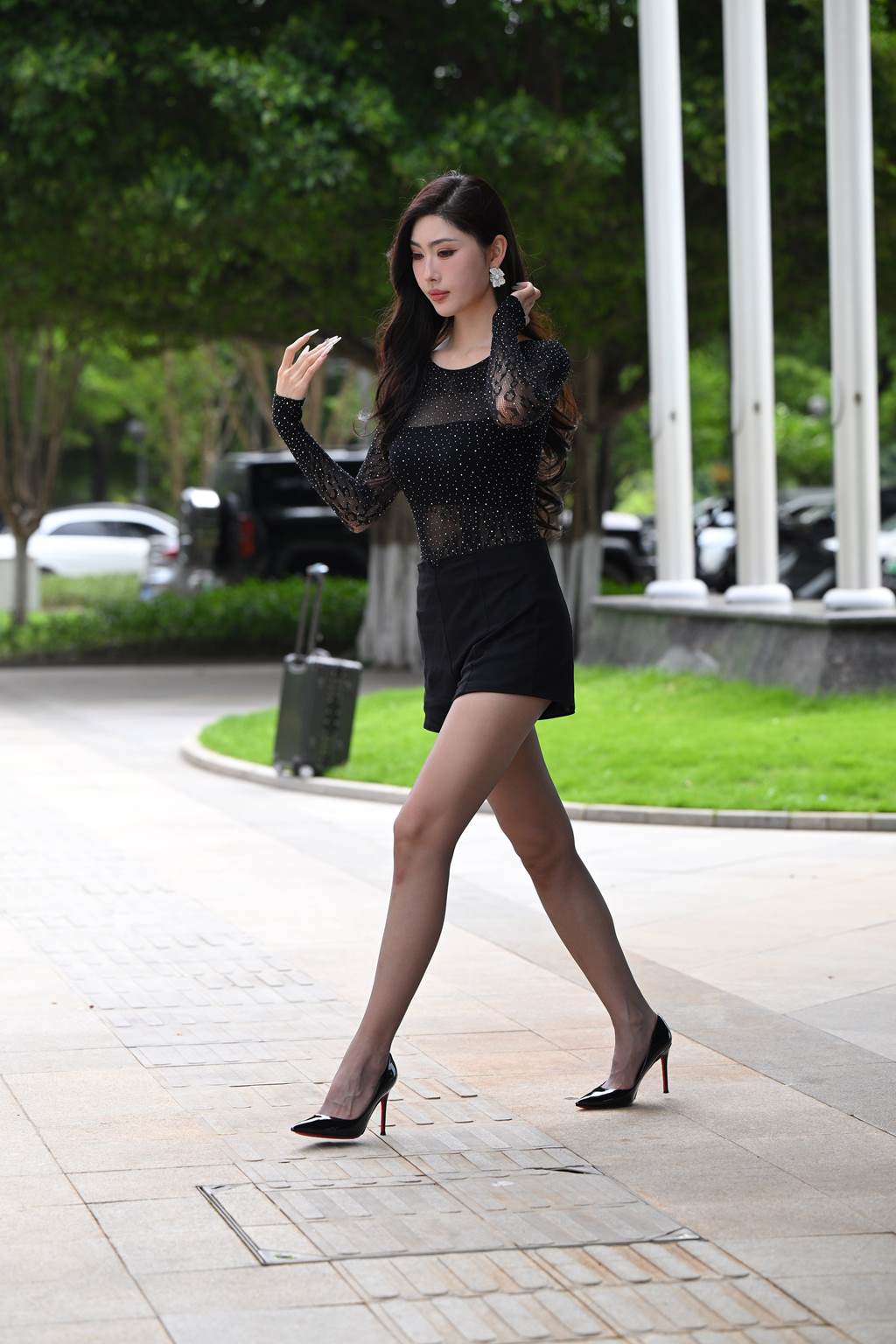 精选街拍作品 NO.6109 黑色系女神[118P/313MB]