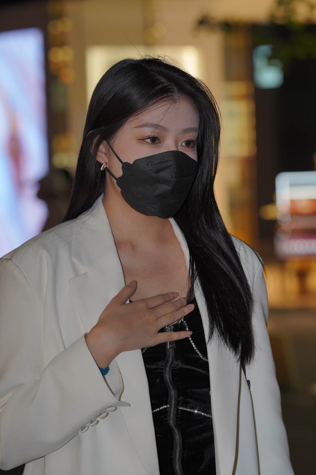 精选街拍作品 NO.6097 青春牛仔裤[297P/1.08GB]