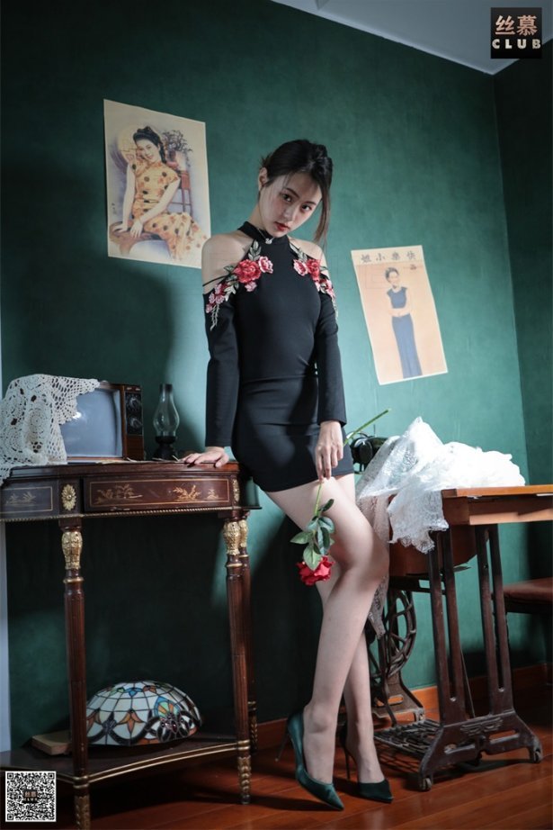 丝慕写真 SM072 天天一元 欣妹《玫瑰花》[73P/58.1MB]-萌图网