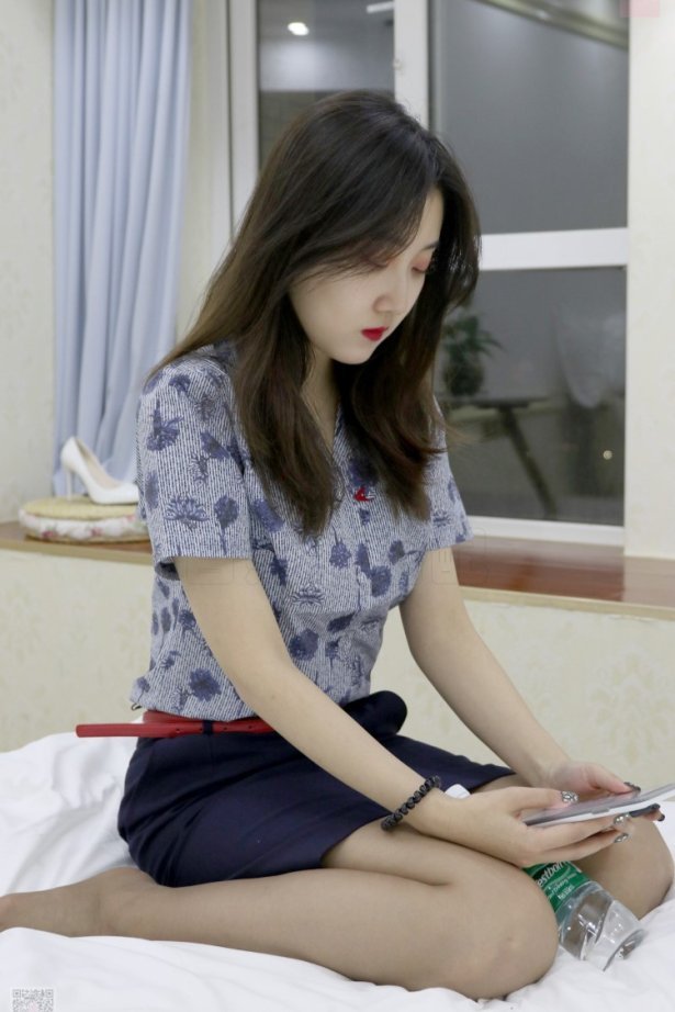 [SiHua思话] SH051 空姐制服 露露 [94P/2V/1.29G]-萌图网