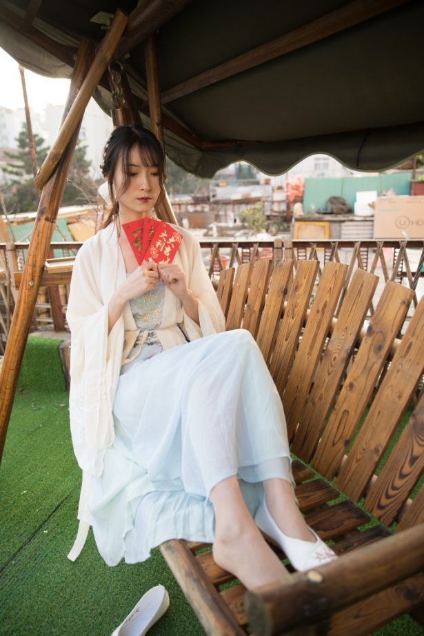 物恋传媒 No.300 猫耳-给您拜年啦 [110P/1V/2.58G]-萌图网