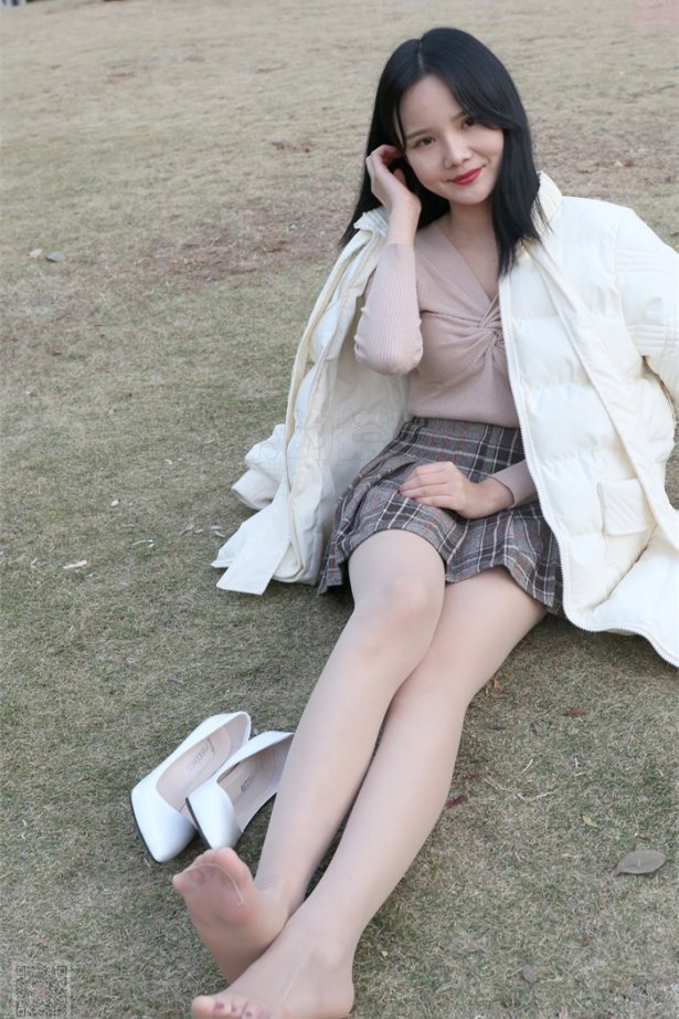 [SiHua思话] SH068 冬天也总有这样恬静的时光 表妹 [98P/2V/1.97G]-萌图网