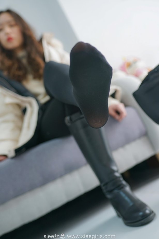 [SIEE丝意] No.436 楠楠～越爱你，越低到尘埃里 [85P/190MB]-萌图网