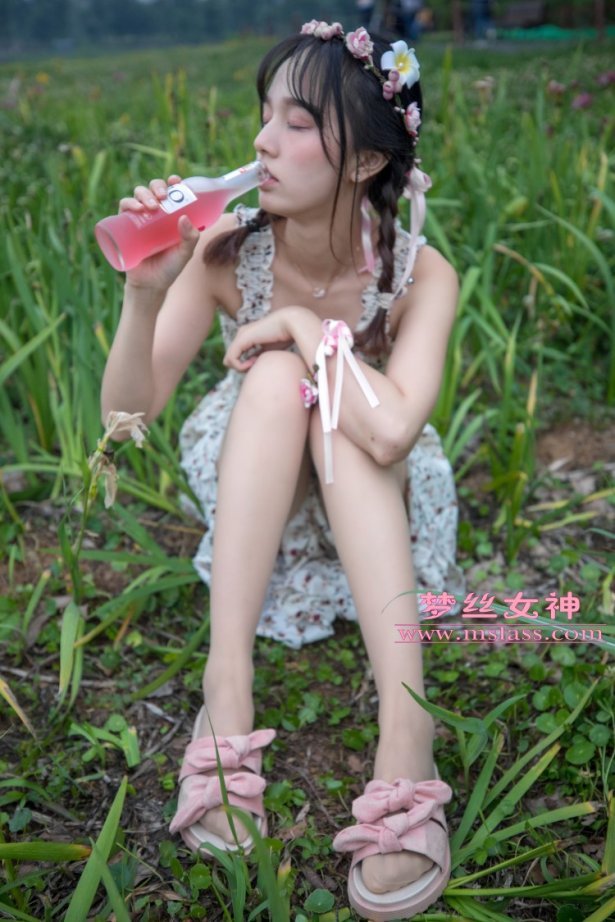 [MSLASS梦丝女神] 2019-05-13 玥玥 田园的萌妹 [78P/685MB]-萌图网