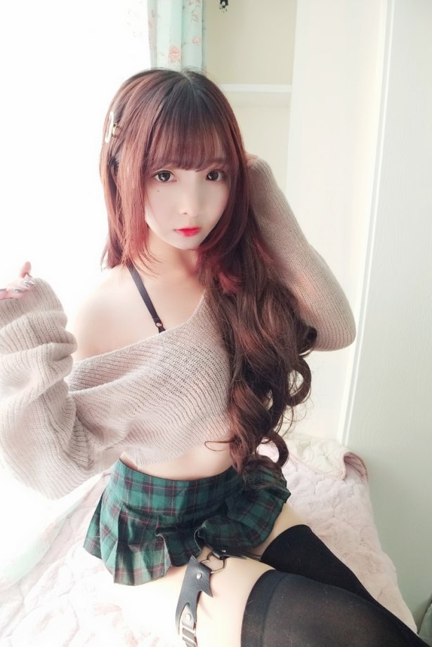 二次元美女古川kagura - 性感毛衣 [40P/147MB]-萌图网