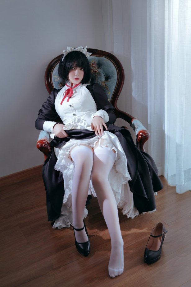 微博人气Coser@半半子 嫌パン メイド [52P/30M]-萌图网