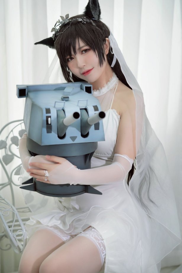微博人气Coser@半半子 爱宕花嫁 [29P/16M]-萌图网