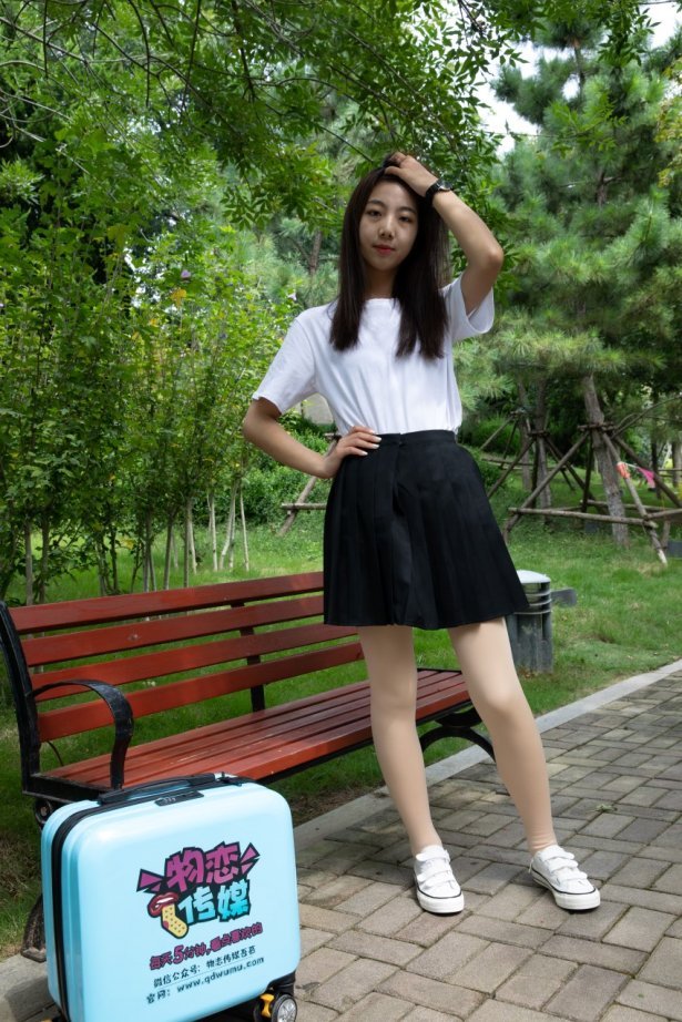 物恋传媒 NO.527 心心-静水无波 [149P/1V/7.92G]-萌图网