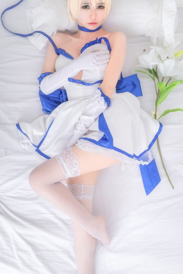 鳗鱼霏儿 – 青春女仆白丝 [19P/71MB]-萌图网