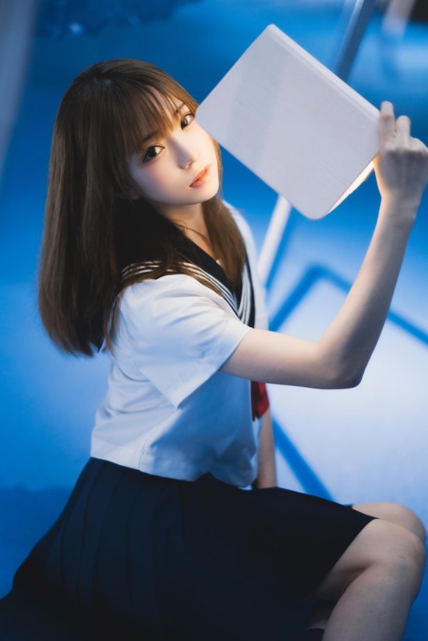 绮太郎Kitaro – 十分之七的蓝 [25P/68MB]-萌图网