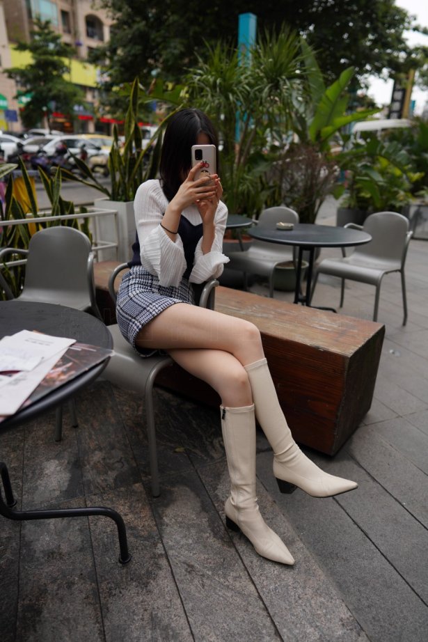 [补发][kittyWawa袜小喵]KT280 户外休闲吧 [84+1P/145MB]-萌图网