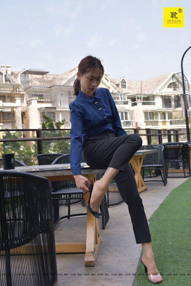 [IESS异思趣向] 普惠集 PH-S001 来做客的表姐 II [71P/138MB]-萌图网