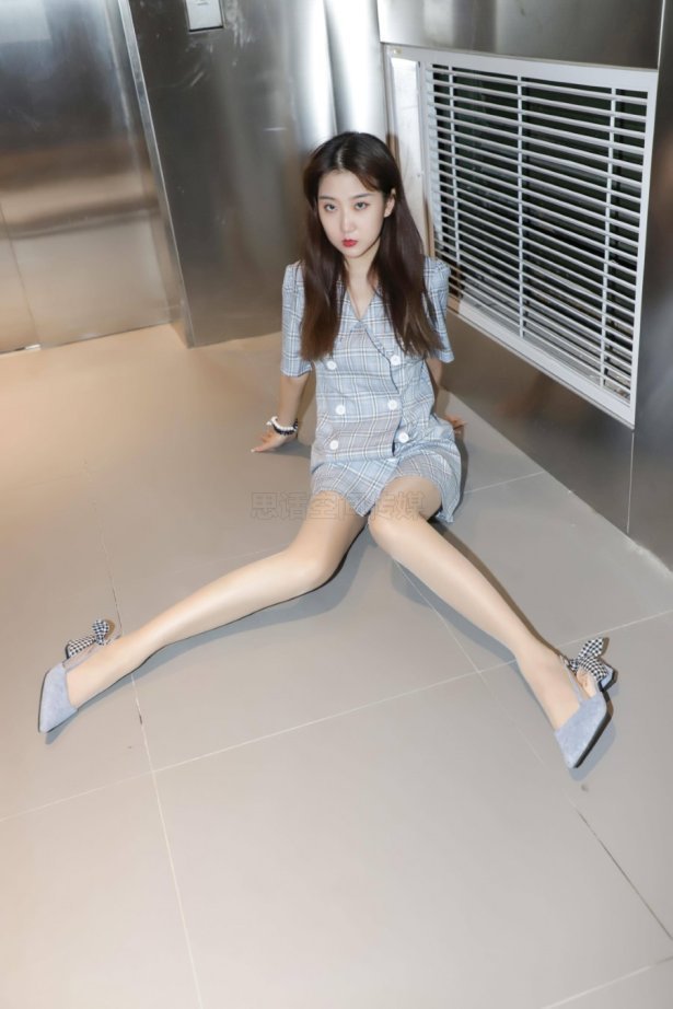 [SiHua思话]SJ039 露露 电梯口的露露 [51P/56MB]-萌图网