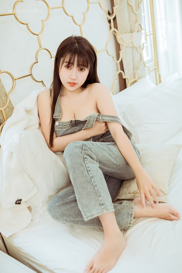 [YALAYI雅拉伊]2022.03.22 NO.912 开心宅家 虞艺 [40+1P/362MB]-萌图网