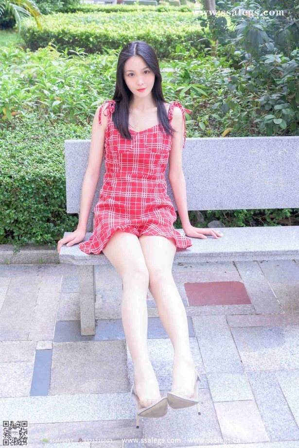 [SSA丝社]超清写真 NO.379 君君小区花园的靓丽风景线 [130P/1.56GB]-萌图网