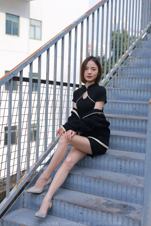 [IESS异思趣向] 2022.01.30 丝享家994：小六《黑色旗袍肉色丝》 [97P/170MB]-萌图网