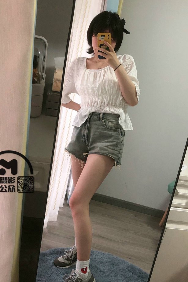 [誉铭传媒]袜足摄影 2021年 NO.009 [100P/1V/547MB]-萌图网