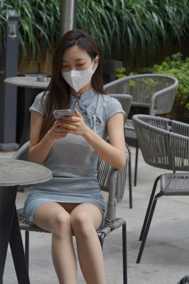 精选街拍 No.1094 气质优雅的旗袍长腿小姐姐（1） [110P/171M]-萌图网