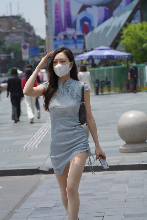 精选街拍 No.1101 气质优雅的旗袍长腿小姐姐（8） [119P/161M]-萌图网